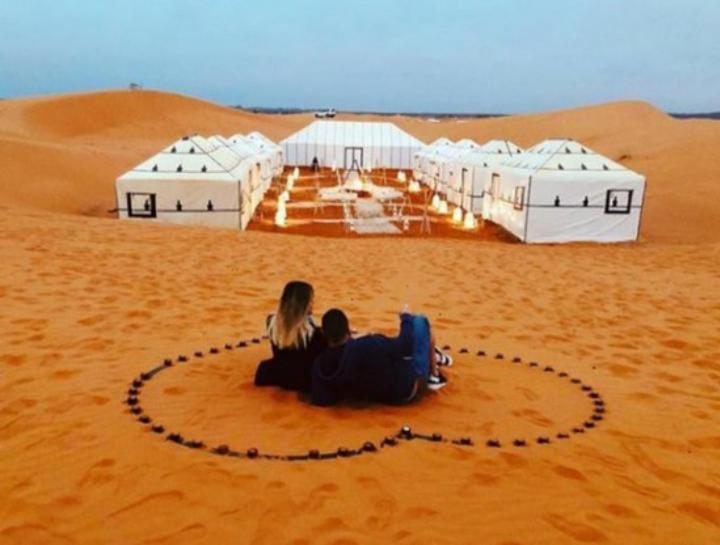 Merzouga Luxury Camp エクステリア 写真