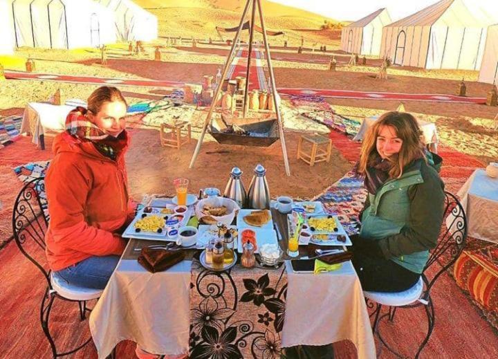 Merzouga Luxury Camp エクステリア 写真